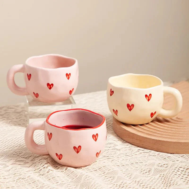 LoveMug | Roze Keramische Koffiekop met Rode Harten, Schattige Hartmok