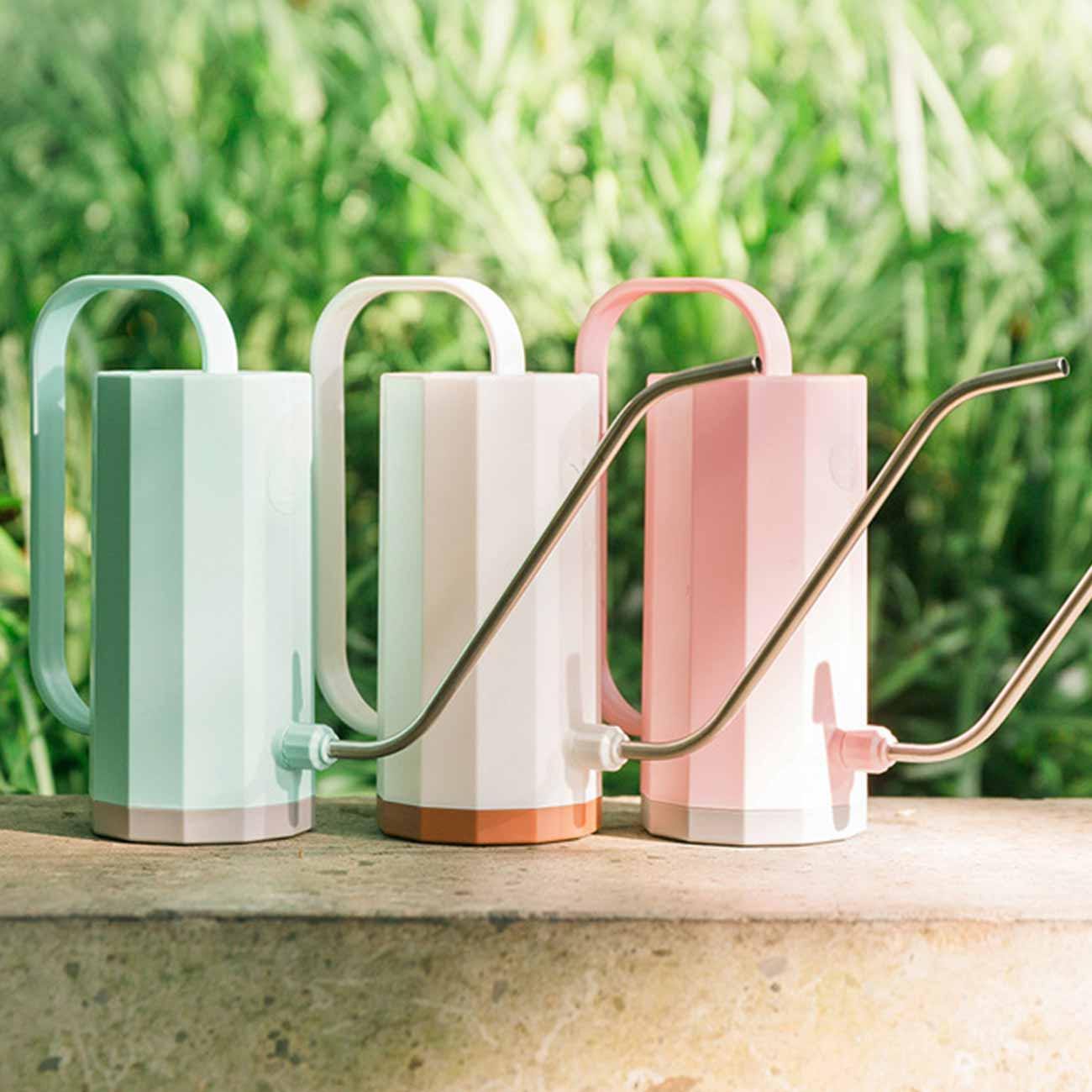 HydraCurv | Moderne gieter met zwanenhals - lange tuit voor nauwkeurige bewatering van planten