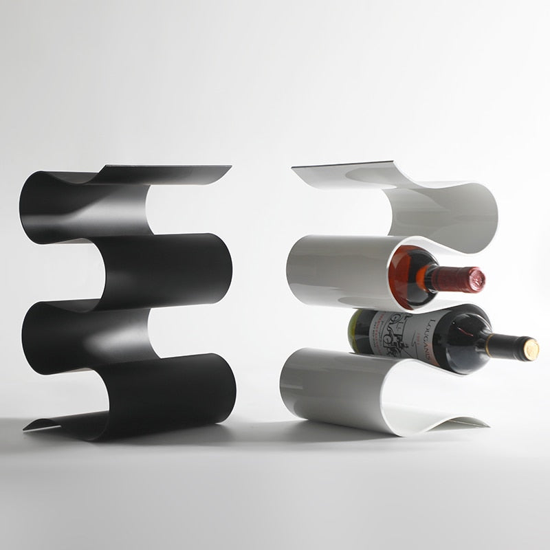 VinoCurve | Curves metalen wijnrek - tafelmodel wijnfleshouder, moderne decoratieve wijnopslag