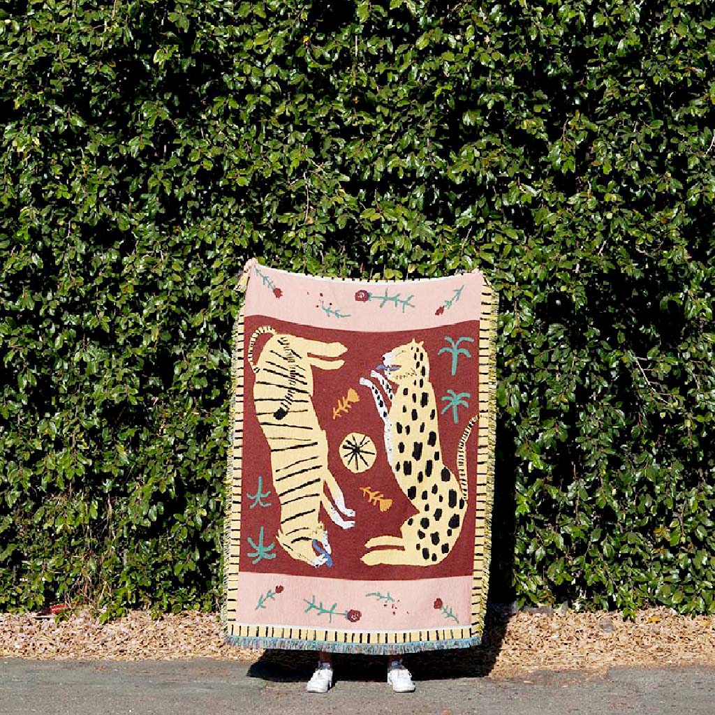SavannaSnug | Boho Dierenprint Deken – Luipaard- en Tijgerontwerp, Zachte, Knusse en Decoratieve Fleece Deken