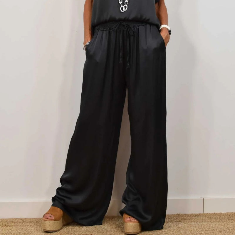 Sybilla | Satijnen tweedelige set – top & brede broek, casual elegante lounge- en zomeroutfit
