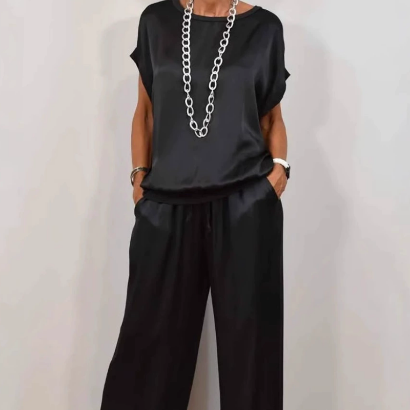 Sybilla | Satijnen tweedelige set – top & brede broek, casual elegante lounge- en zomeroutfit