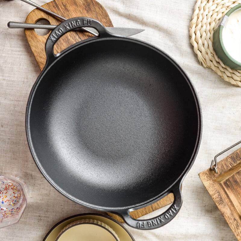 SteelCrock | Zwaar uitgevoerde ongecoate gietijzeren pan – natuurlijk antiaanbaklaag, roestvrij, gelijkmatige verwarming voor veilig koken voor het hele gezin