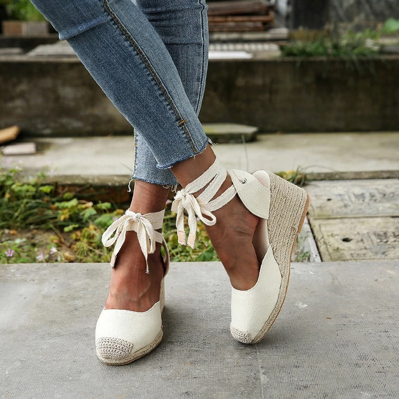 Elevia | Sandalen met Sleehak en Veters – Plateaus, Zomerse Casual & Feestelijke Schoenen