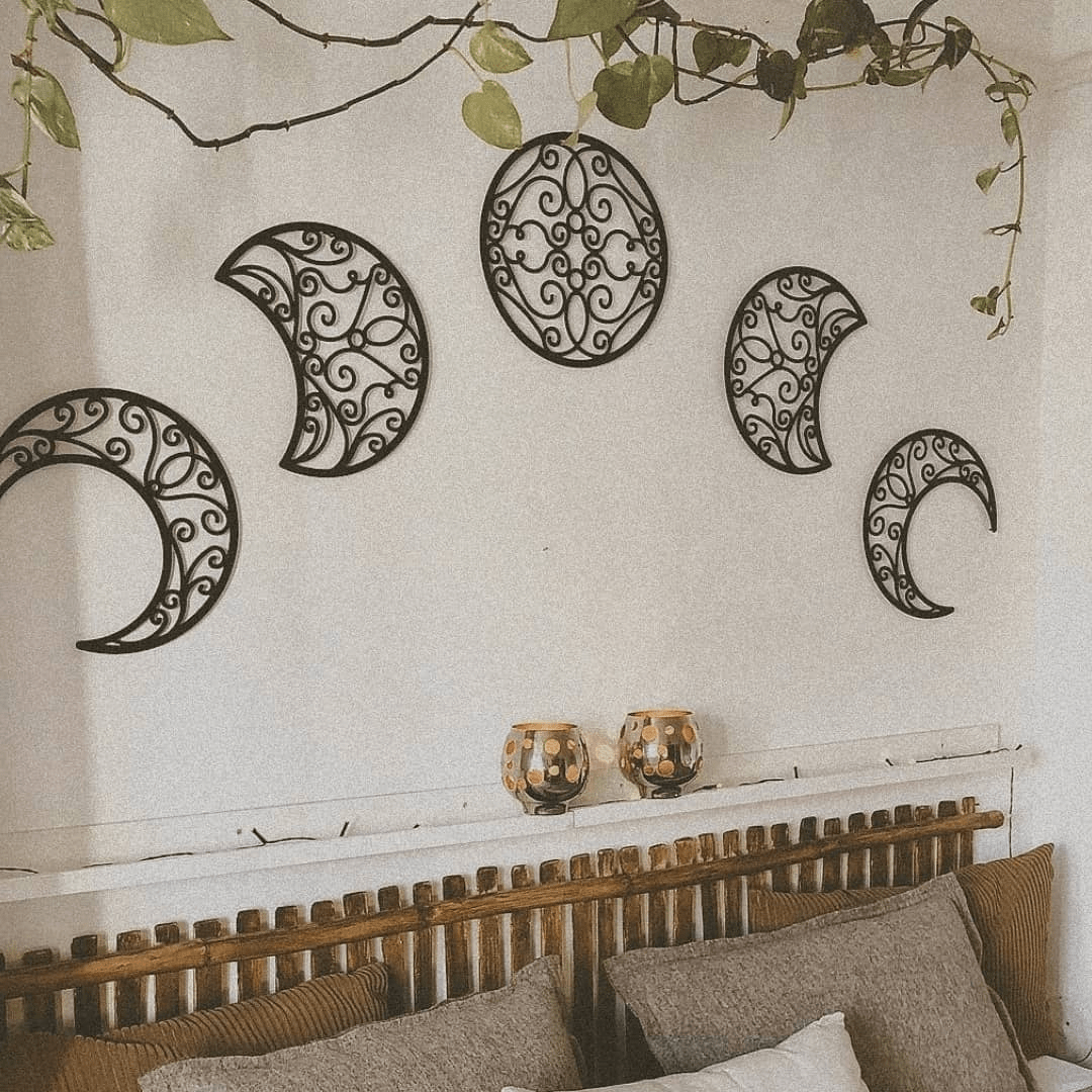 WoodLoom | Rustic Wooden Moonphase Wall Decor