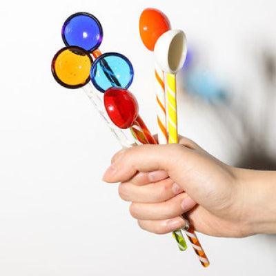 SwizzlePop | Retro glazen roerstaafje - Levendig lolly-ontwerp, herbruikbare cocktail roerstaafjes